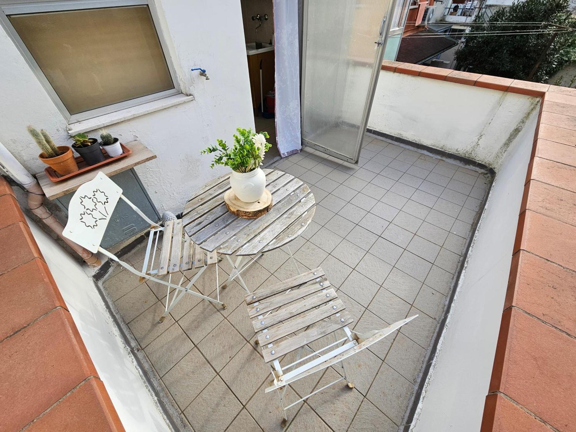 La Casetta Bilocale Centrale Con Terrazza Parkfree Wifi Minipc Ps4 Ac Jesi Kültér fotó