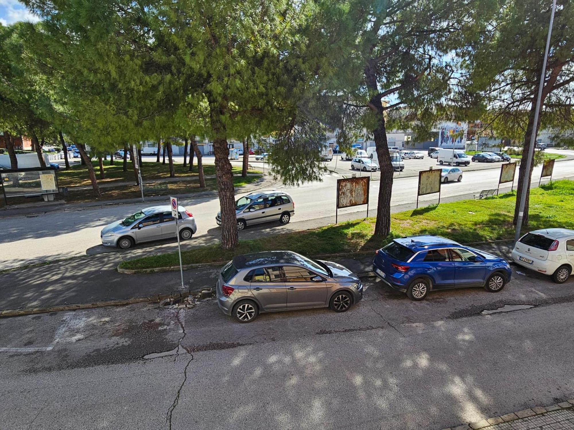 La Casetta Bilocale Centrale Con Terrazza Parkfree Wifi Minipc Ps4 Ac Jesi Kültér fotó
